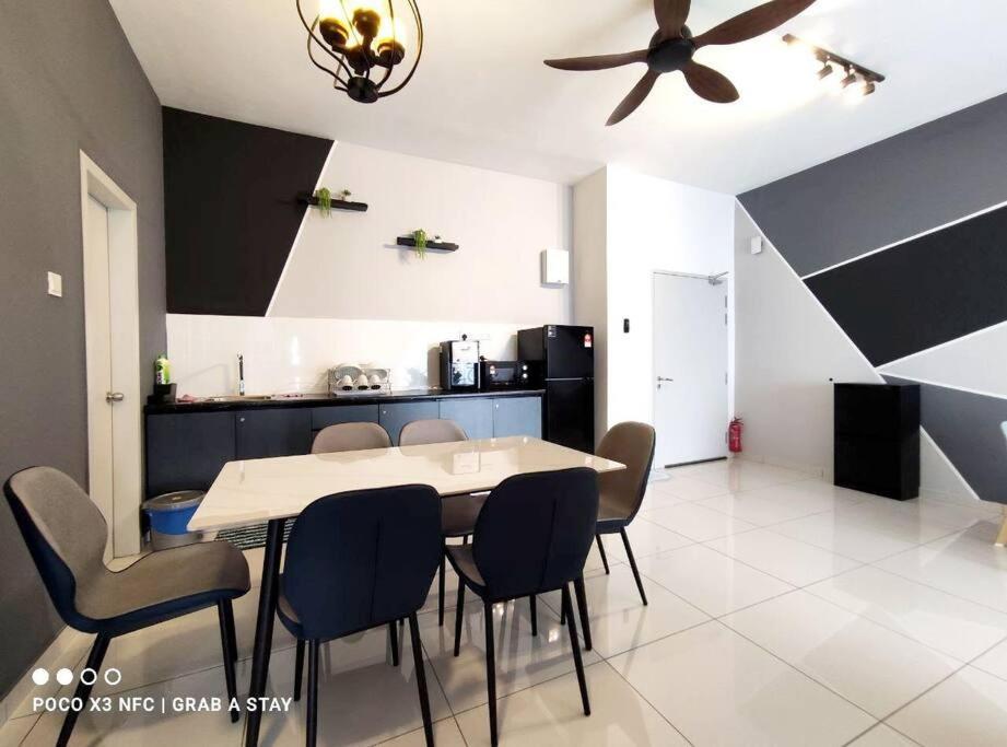 The Horizon 3br L8 By Grab A Pangsapuri *
